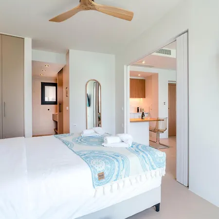 Ocean Rythm Elounda Suite Экстерьер фото
