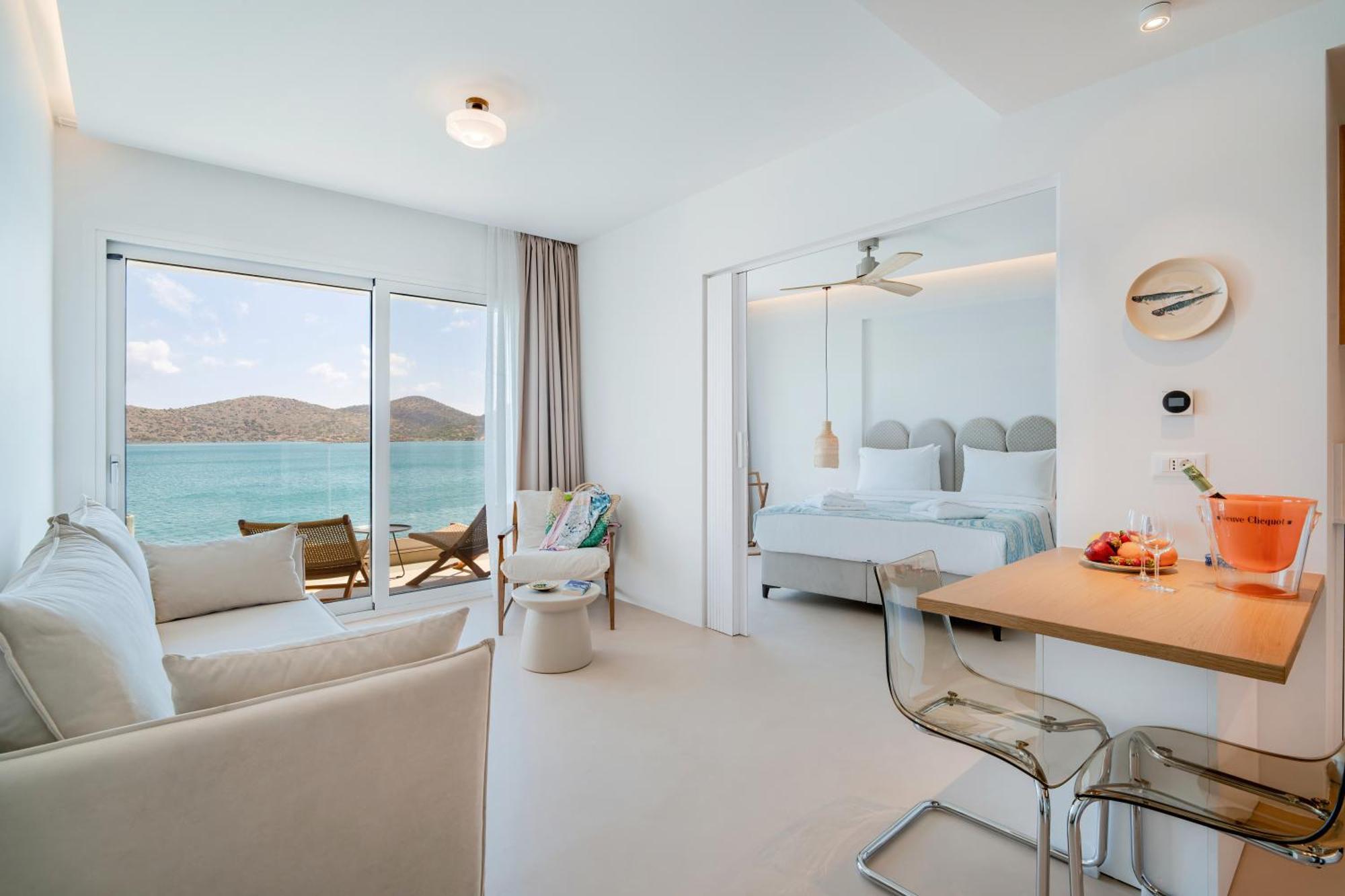 Ocean Rythm Apartment Elounda (Crete)